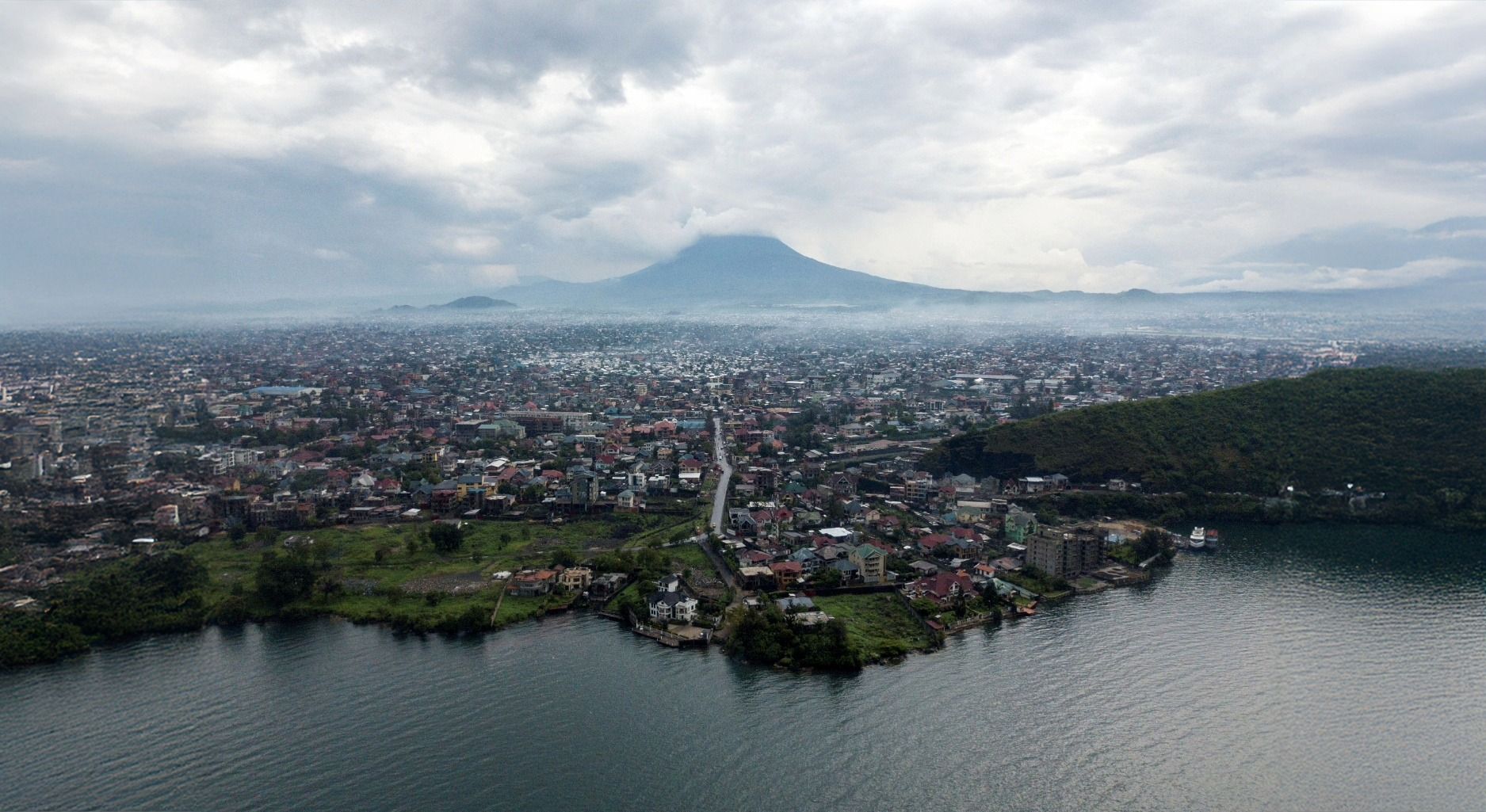 Aerial view shows Lake Kivu and the skyline of the city of Goma, North Kivu province, Democratic Republic of the Congo October, 21, 2023. REUTERS/Arlette Bashizi