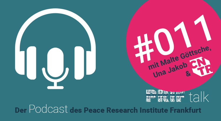 Ein Podcast-Mikrofon und ein Kopfhörer werden abgebildet, untertitelt mit dem Namen das Podcast "PRIF talk". Zusätzlich wird die Episode "#011 mit Malte Göttsche, Una Jakob & CNTR" angezeigt. Ein Podcast-Mikrofon und ein Kopfhörer werden abgebildet, untertitelt mit dem Namen das Podcast "PRIF talk". Zusätzlich wird die Episode "#011 mit Malte Göttsche, Una Jakob & CNTR" angezeigt.