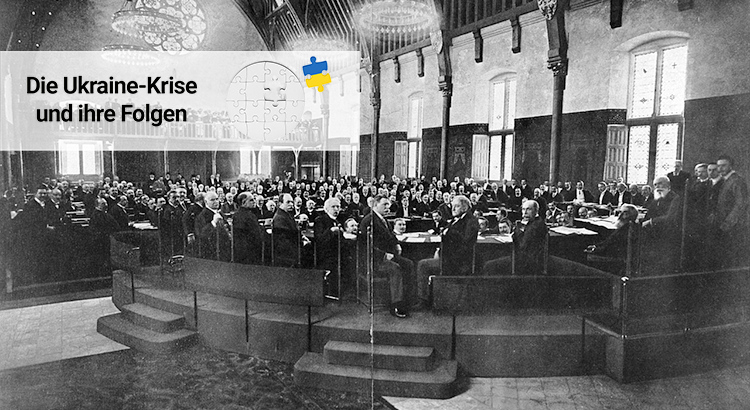 Image shows the Second Peace Conference at The Hague in 1907.