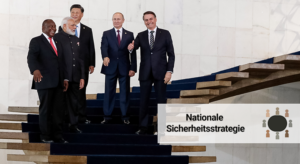 Treffen der BRICS Staaten 2019, zu sehen sind Zuma, Modi, Xi, Putin und Bolsonaro auf einer Treppe.