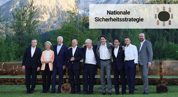 Gruppenfoto der G7-Mitglieder vor den Alpen beim Gipfel in Schloss Elmau